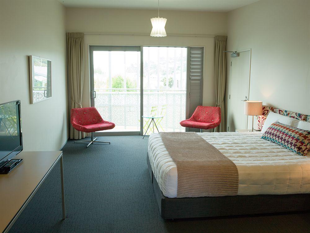 Navigate Seaside Hotel & Apartments Napier Exterior photo