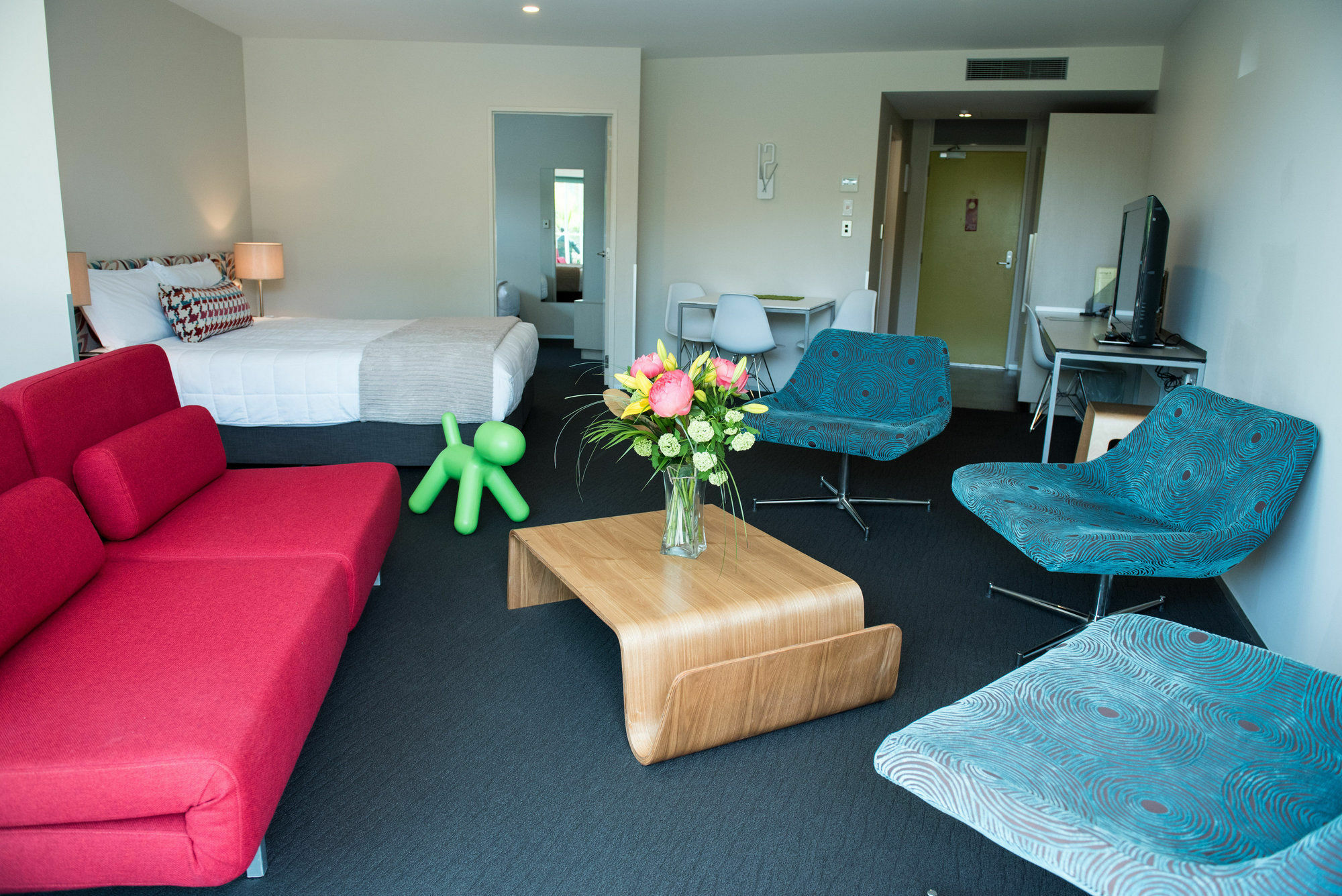 Navigate Seaside Hotel & Apartments Napier Exterior photo