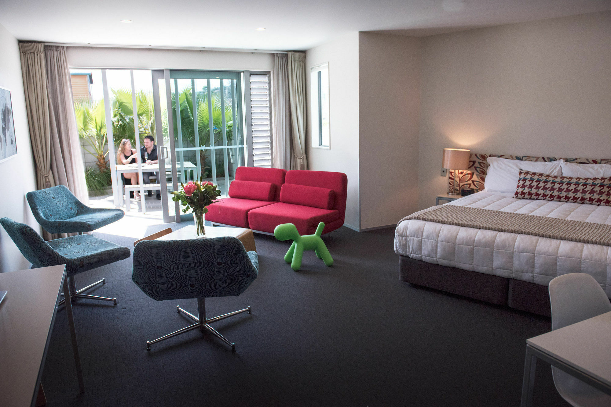 Navigate Seaside Hotel & Apartments Napier Exterior photo